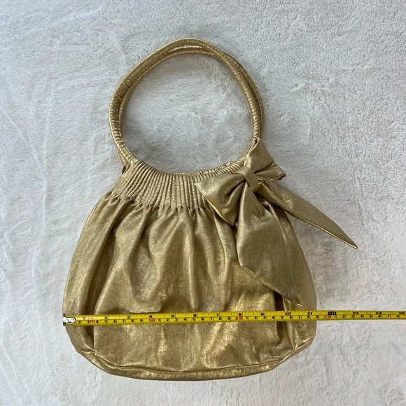 Urban Heritage gold ruched hobo dumpling shoulder purse - Picture 6 of 7